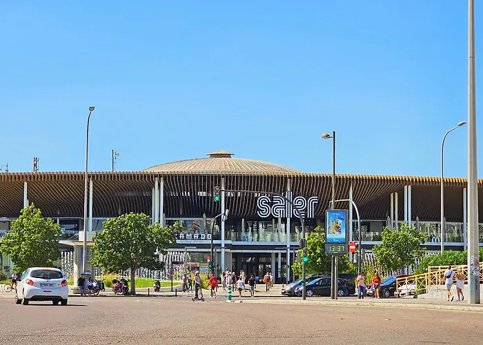 Apartamentos Las Ciencias R